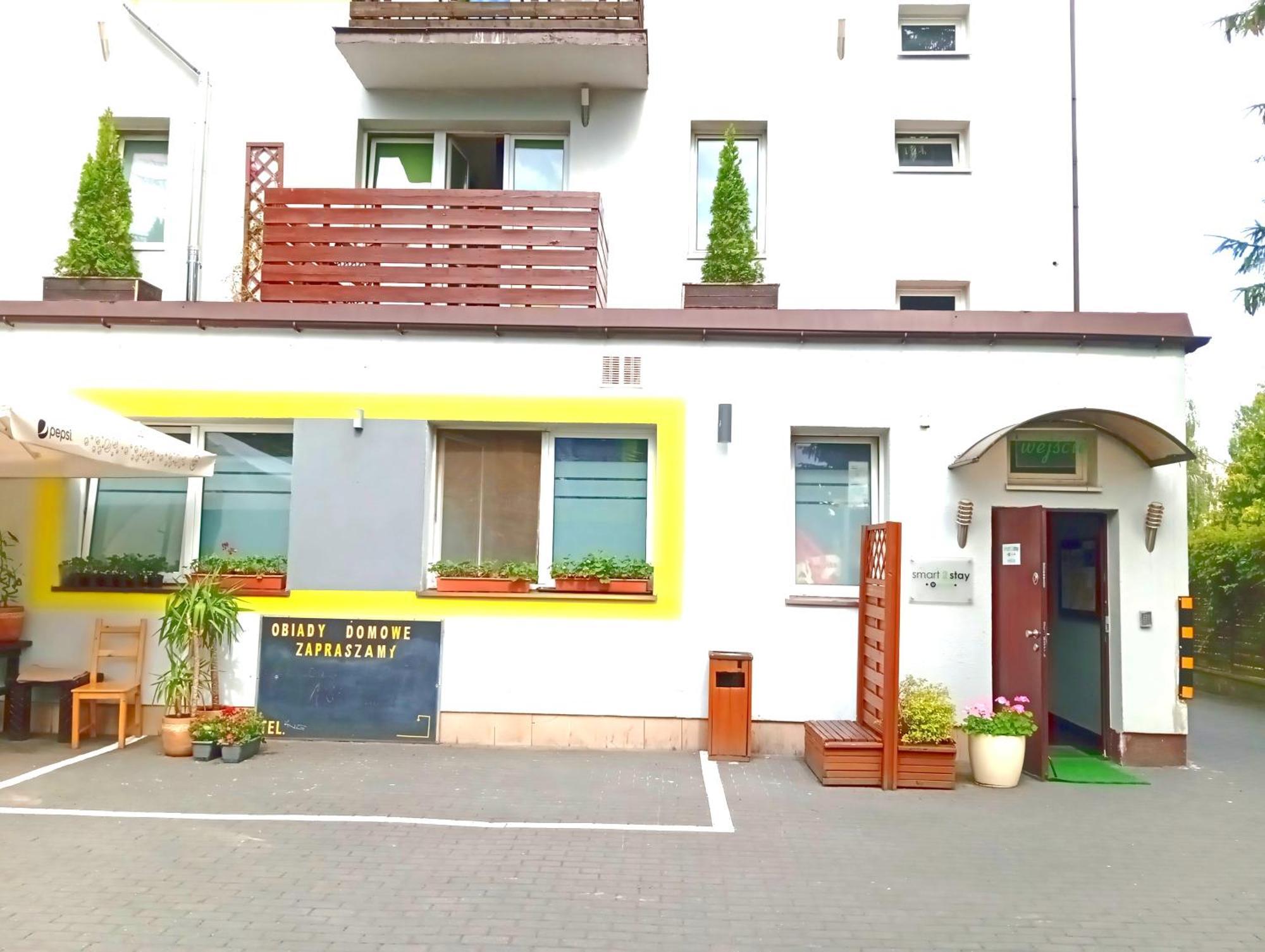 尤加库巴酒店 华沙 外观 照片